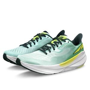 Altra Women's Experience Flow road-running shoes in a mint green color size 7.5